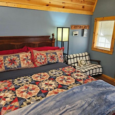 Acorn Cottage At Hocking Vacations Logan Exterior foto