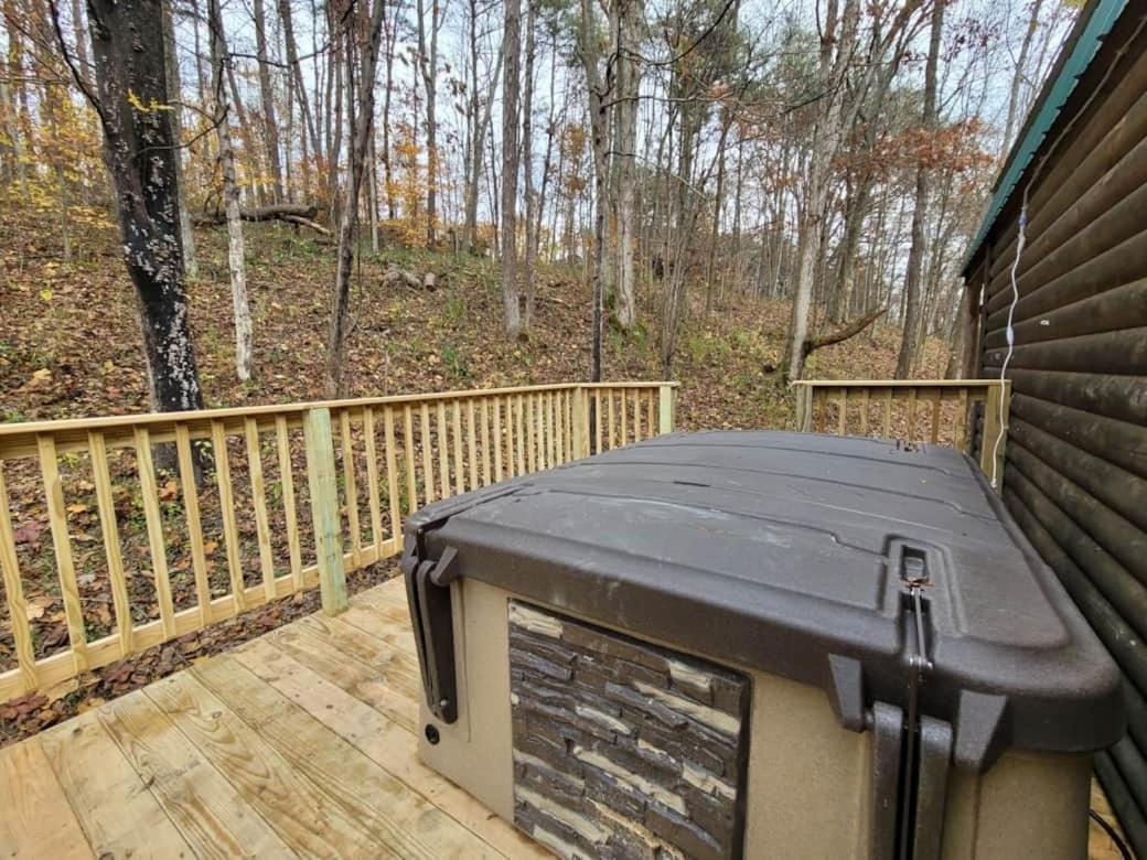 Acorn Cottage At Hocking Vacations Logan Exterior foto