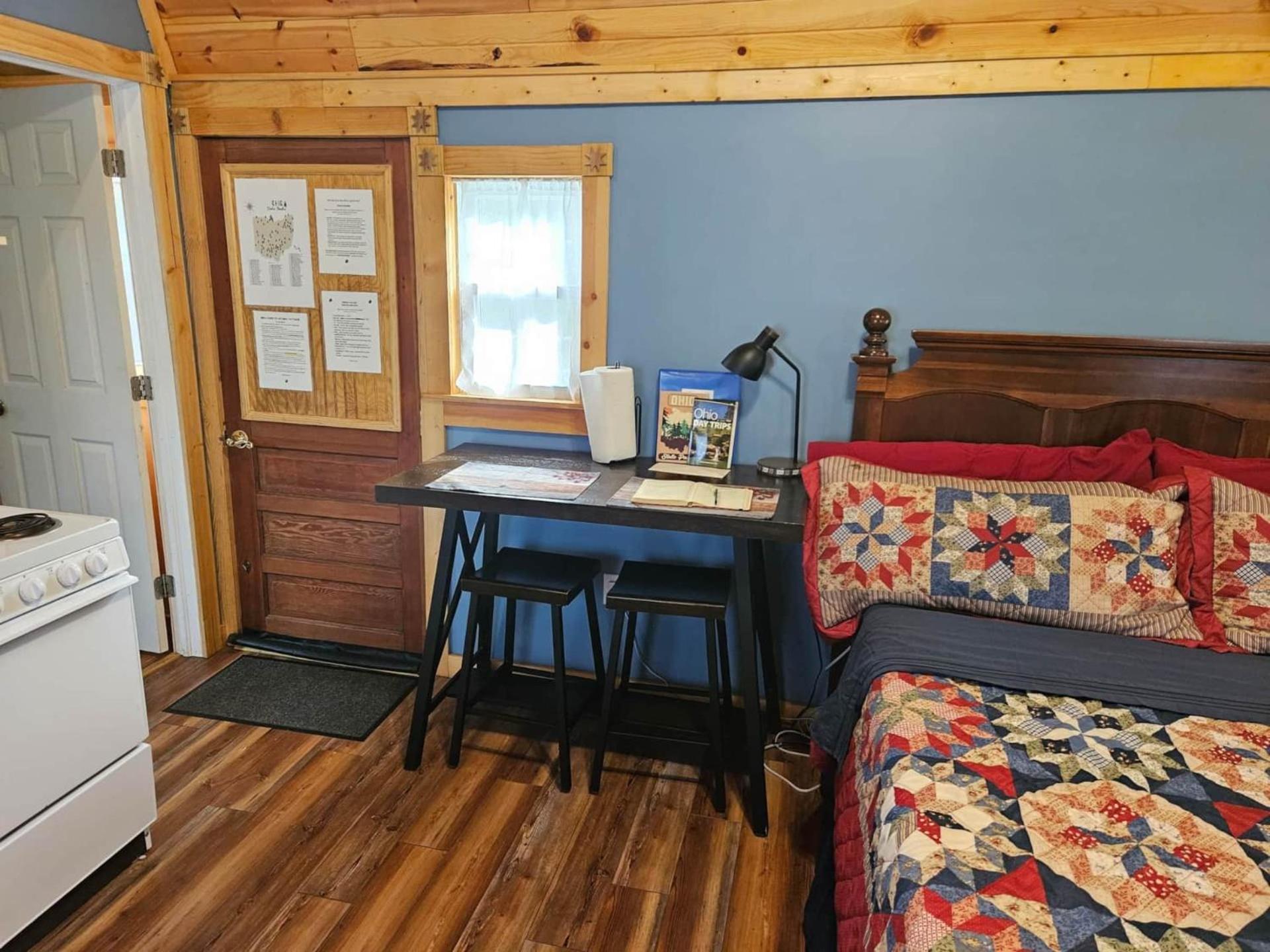 Acorn Cottage At Hocking Vacations Logan Exterior foto
