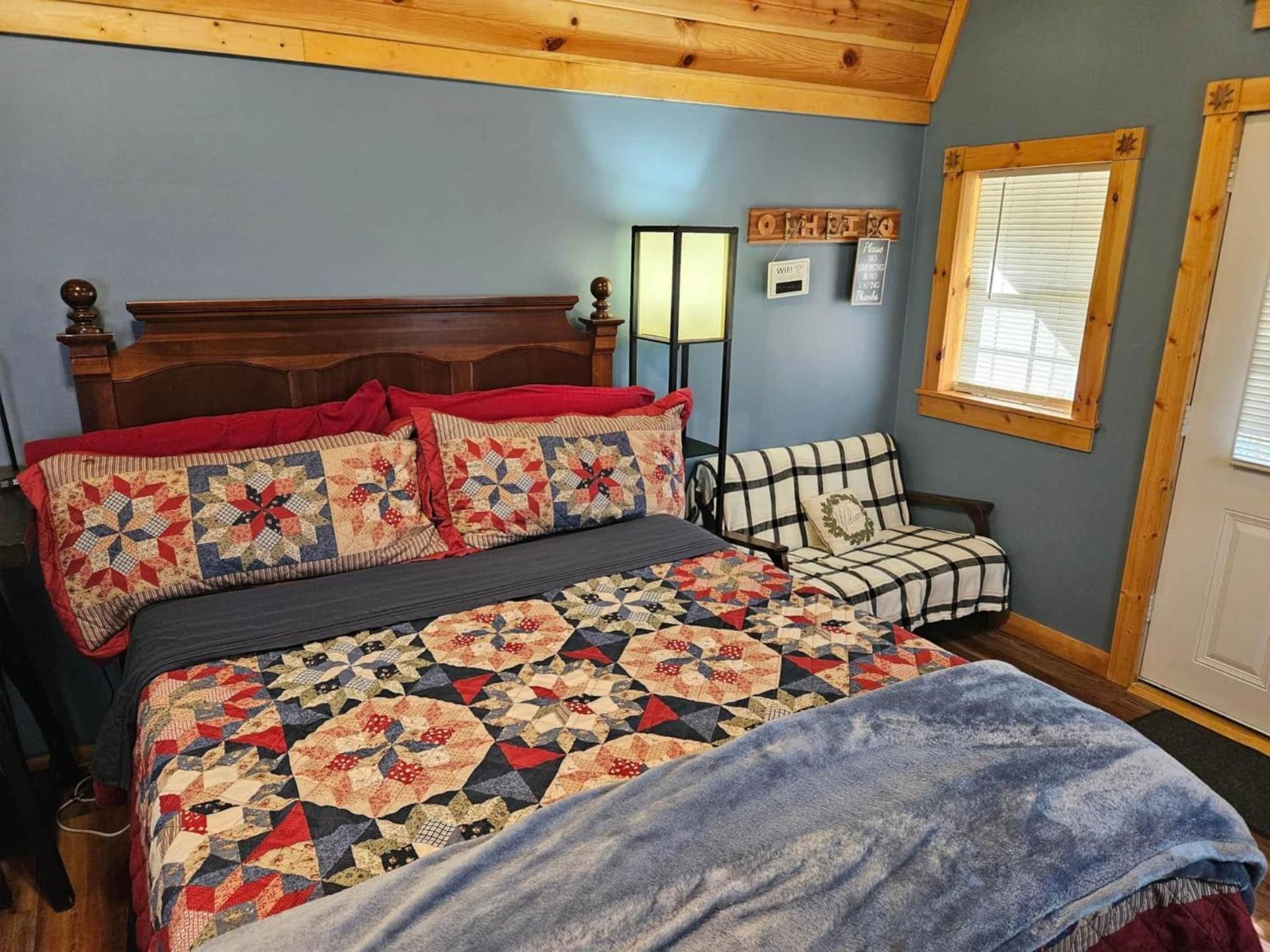 Acorn Cottage At Hocking Vacations Logan Exterior foto